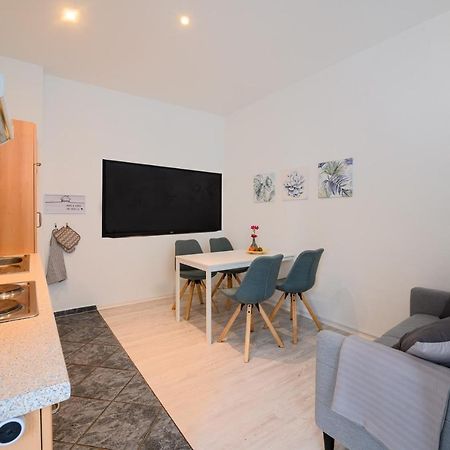 Grosszuegige Wohnung, Top-Lage Auf Dem Werder, Max 4 Personen 마그데부르크 외부 사진